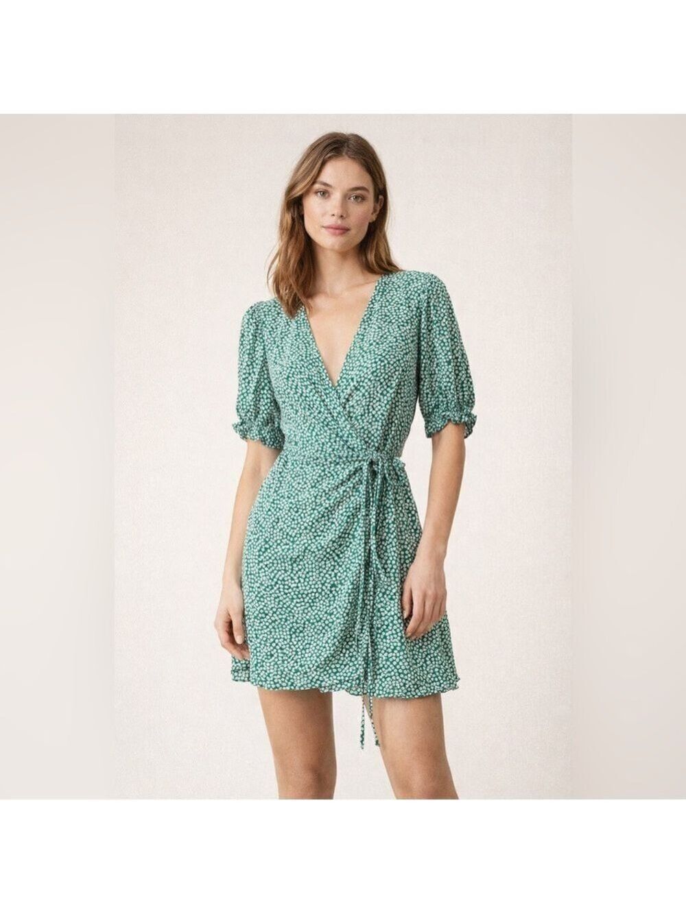 BOII Floral Wrap Dress Green Ditsy Floral summer spring vacation resort size M